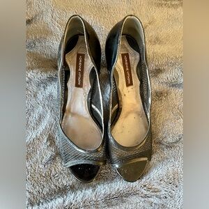 Beautiful black lace heels open toed size 8.5M *has a tiny defect on the lace